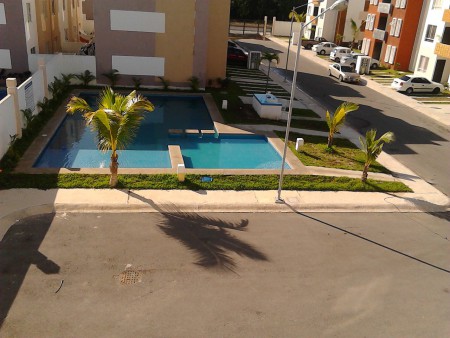 ALBERCA EN MANTENIMIENTO VISTA DESDE EDF1 LT2