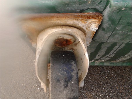 MANTENIMIENTO Y LIMPIEZA A CONTENEDOR nO. 2 