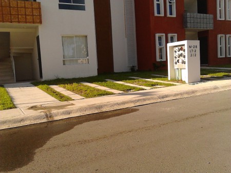 LIBERACION DE COLADERA FRENTE EDF3 LT2 (TAPADA Y REBOSANDO)